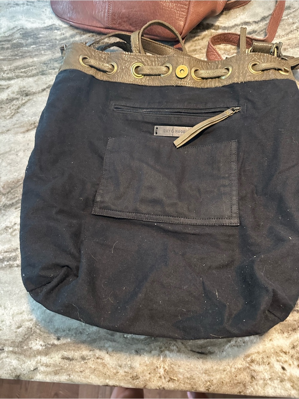 Day & Mood Stylish Olive Green and Dusty Rose Leather Handbags - Picture 16 of 16